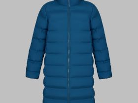 Утепленное пальто с капюшоном