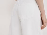 Шорты-бермуды со средней посадкой, Белый