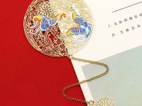 Закладка для книг с подвеской "Бабочки среди цветов" (латунь)