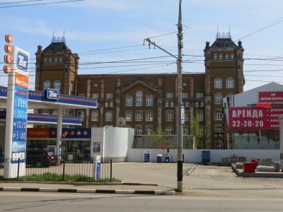 Мельница и торговый дом Э.И. Бореля, 1876 г., реконструкция 1888г., арх. Салько А.М. (4 здания и 1 сооружение)