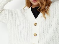 Кардиган с рельефным узором