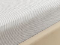 Простыня на резинке Серые линии