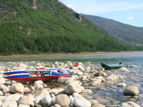Река Индигирка. Через Ущелье Восторга и Восхищения! Маршрут: п.Усть-Нера - с.Хонуу