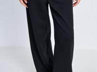 Спортивные брюки широкого кроя с завязками