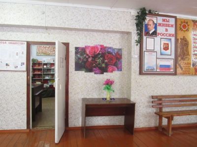 Ждановская сельская библиотека