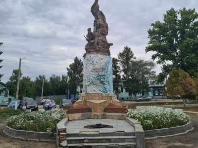 Памятник участникам гражданской войны (1917-1919 гг.)