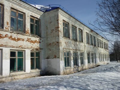 Школа, в которой с 1920 по 1924 гг. учился Герой Советского Союза Василий Иосифович Марков