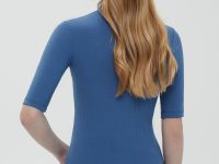 Джемпер с коротким рукавом и воротником-стойкой