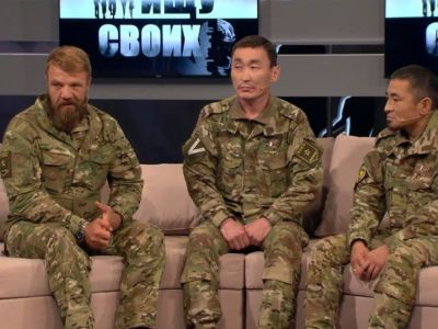 Якутяне из героического экипажа танка «Алёша» приняли участие в передаче «Ищу своих»