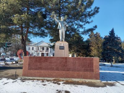 Памятник В.И. Ленину