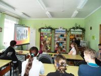 Шадринская сельская библиотека № 27