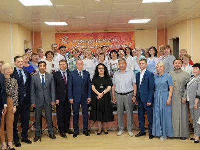 Мирнинской центральной районной больнице исполнилось 65 лет