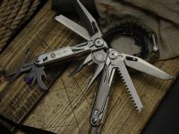 Мультитул Honor Urban Tool, 15 функций (биты в комплекте)