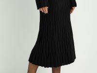 Вязаная юбка силуэта трапеция