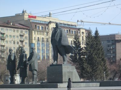 Памятник В.И.Ленину