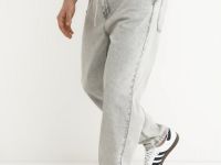 Свободные джинсы, Серый