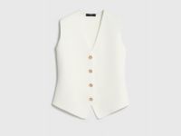 Вязаный жилет на пуговицах, Белый