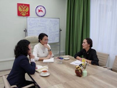 В Минтруде Якутии прошла встреча с председателем реготделения ВОРДИ