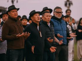 Встреча солнца на Ысыахе Туймаады в Якутске: как это было