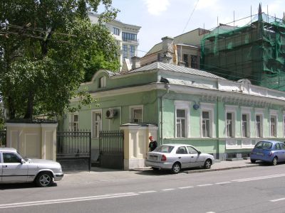 Ограда с воротами