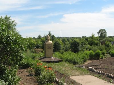 Памятник Герою Советского Союза А.Н. Калинину