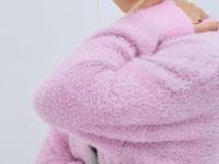 Пушистый джемпер с принтом собаки, Розовый