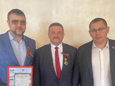 Республика – это народ, который трудится, танцует и поёт