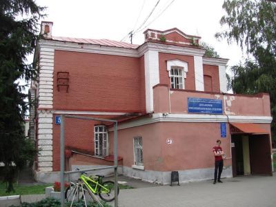 Здание лечебницы (флигель двухэтажный)