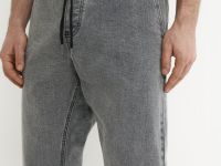 Джинсы-джоггеры, Серый