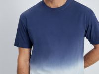 Футболка с градиентом