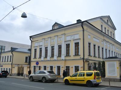 Городская усадьба Коншина, XIX в.