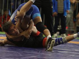 Около 1400 юных участников собрал фестиваль борьбы в Якутске