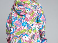 Куртка текстильная с полиуретановым покрытием для девочек (ветровка)