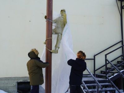 В Якутске открыли памятник энергетикам