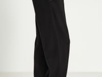 Спортивные брюки зауженного кроя