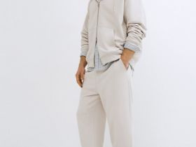 Базовые джоггеры, Белый