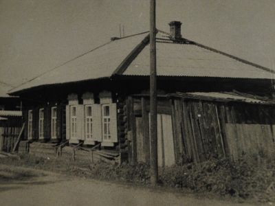 Народный дом, первый очаг культуры на селе, открытый в 1925 г.