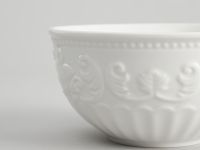 Салатник Emboss White