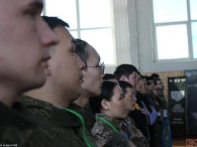 Герои России встретились с участниками фестиваля «Муус Устар»