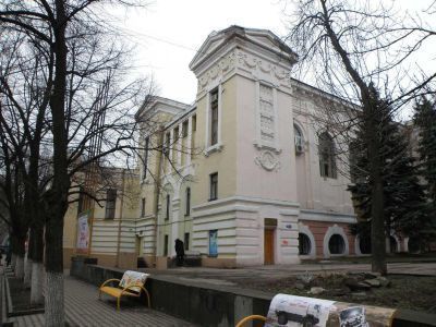 Здание Коммерческого клуба