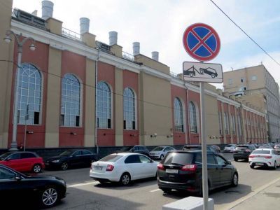 Главный корпус с машинным залом и котельными, 1896-1897 гг., 1907 г., 1911 г., 1926 г., 1928 г., архитекторы Н.П.Басин, Н.Н.Благовещенский, И.В.Жолтовский, инженер-технолог А.Г.Бессон, гражданский инженер В.В.Николя, военный инженер Н.В.Смирнов, электроте