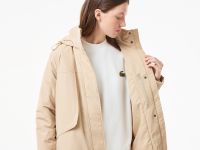 Женская парка Lacoste с капюшоном