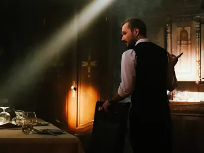 Билеты на Десять (Особняк Демидова) / Театр | Афиша | ИнфоТаймс