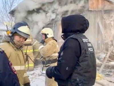 По факту гибели семьи при пожаре возбуждено уголовное дело