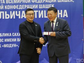 Этап Кубка мира по стоклеточным шашкам на призы Владимира Птицына проходит в Якутске