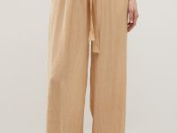 Брюки на высокой посадке