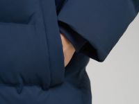 Утепленное пальто с воротником-стойкой