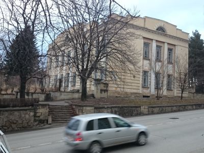 Здание, в котором в 1918 году погибли 29 красногвардейцев-кисловодчан