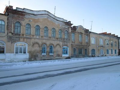 Здание бывшего магазина купцов Агафуровых