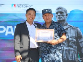 На главной площади Якутска чествовали ветеранов боевых действий